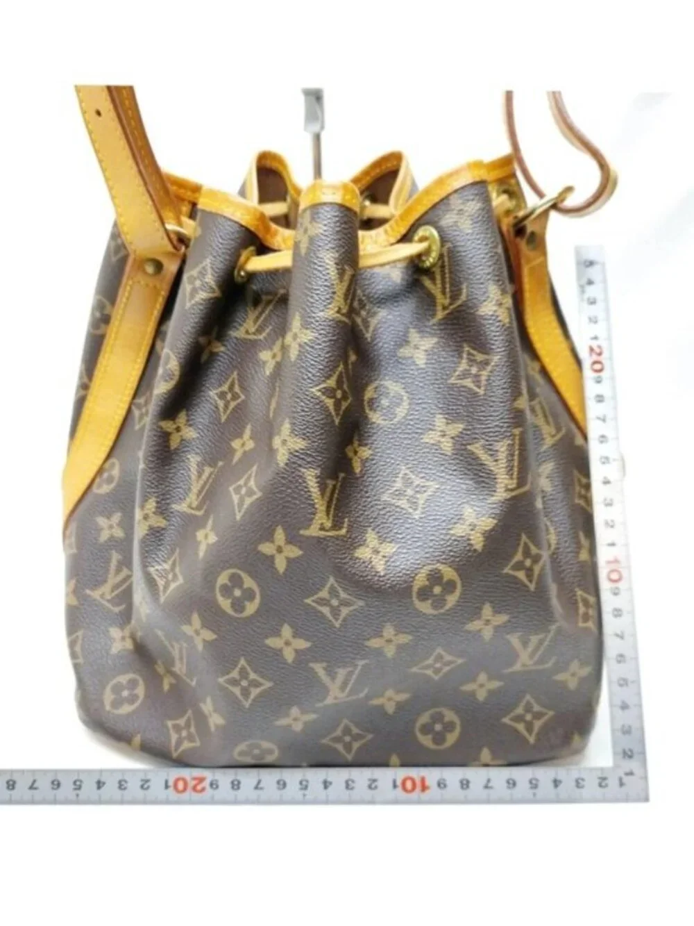Authentic Louis Vuitton Petit Noé Monogram Bucket Shoulder Bag LV Drawstring